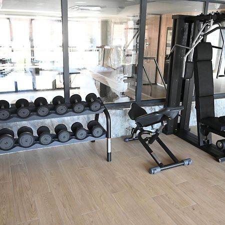 Aniroc Signature Hotel Arad Dış mekan fotoğraf A gym